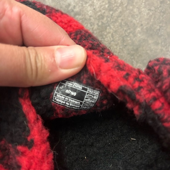 Crocs sherpa Red and Black Plaid Slippers - Picture 6 of 6